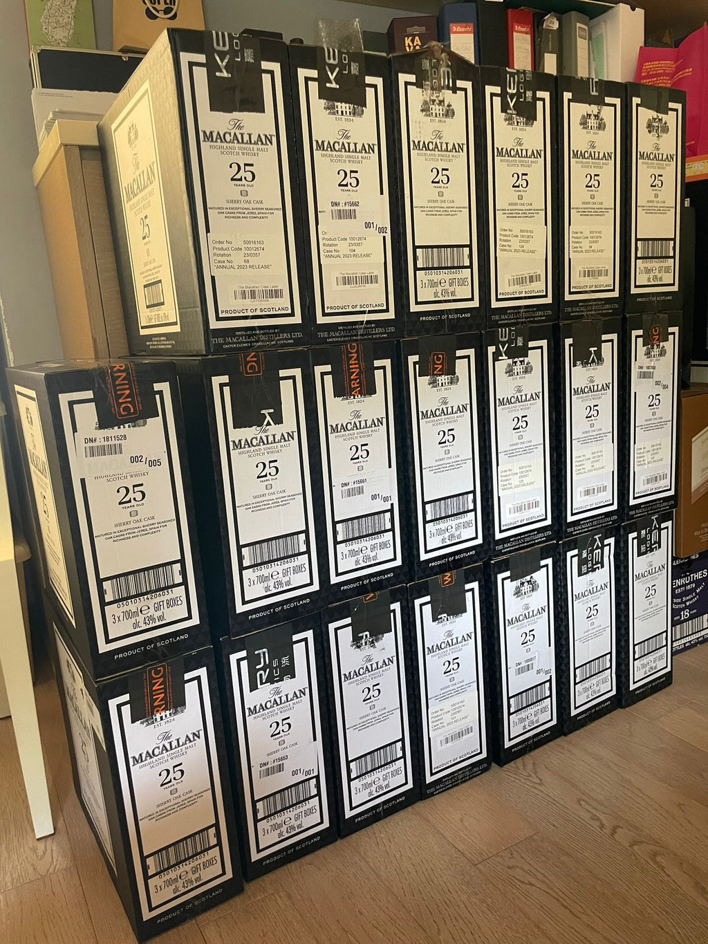 The Macallan Highland Single Malt Scotch Whisky - 25 Years